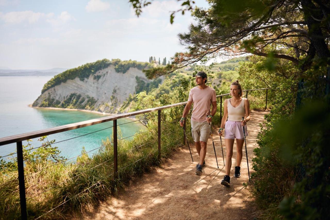 Hotel Laguna Deluxe - Terme Krka Strunjan Bagian luar foto