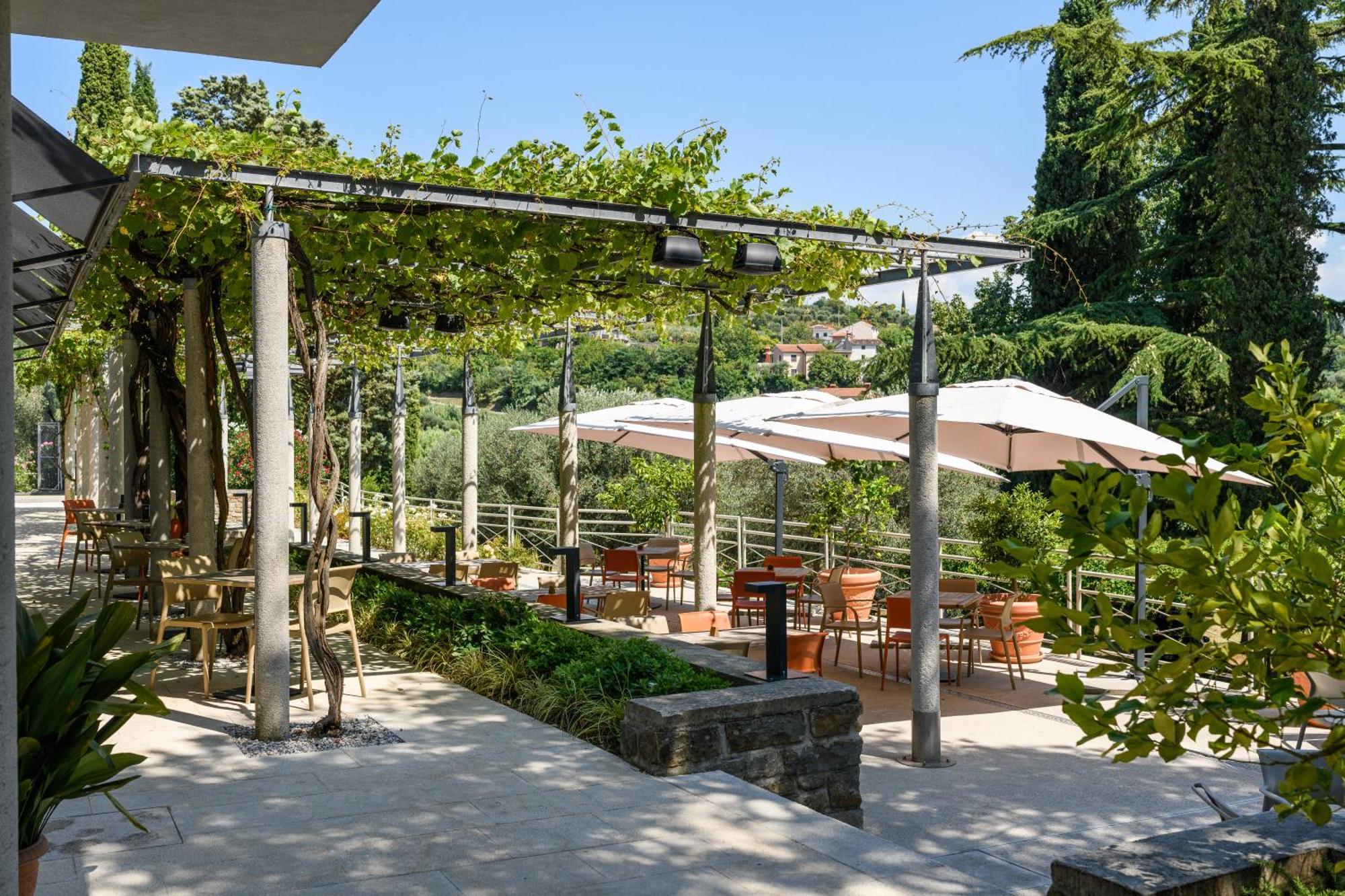 Hotel Laguna Deluxe - Terme Krka Strunjan Bagian luar foto