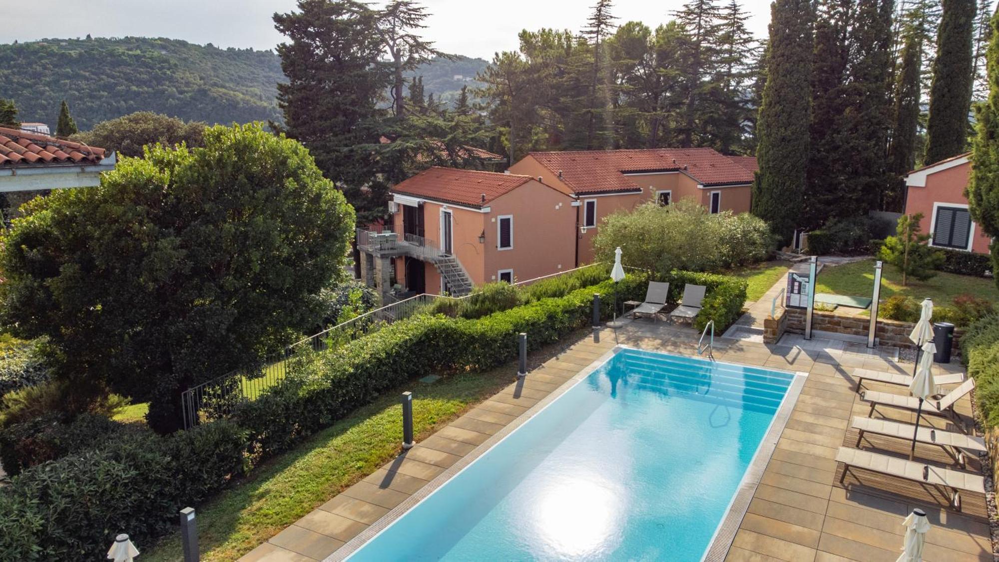 Hotel Laguna Deluxe - Terme Krka Strunjan Bagian luar foto