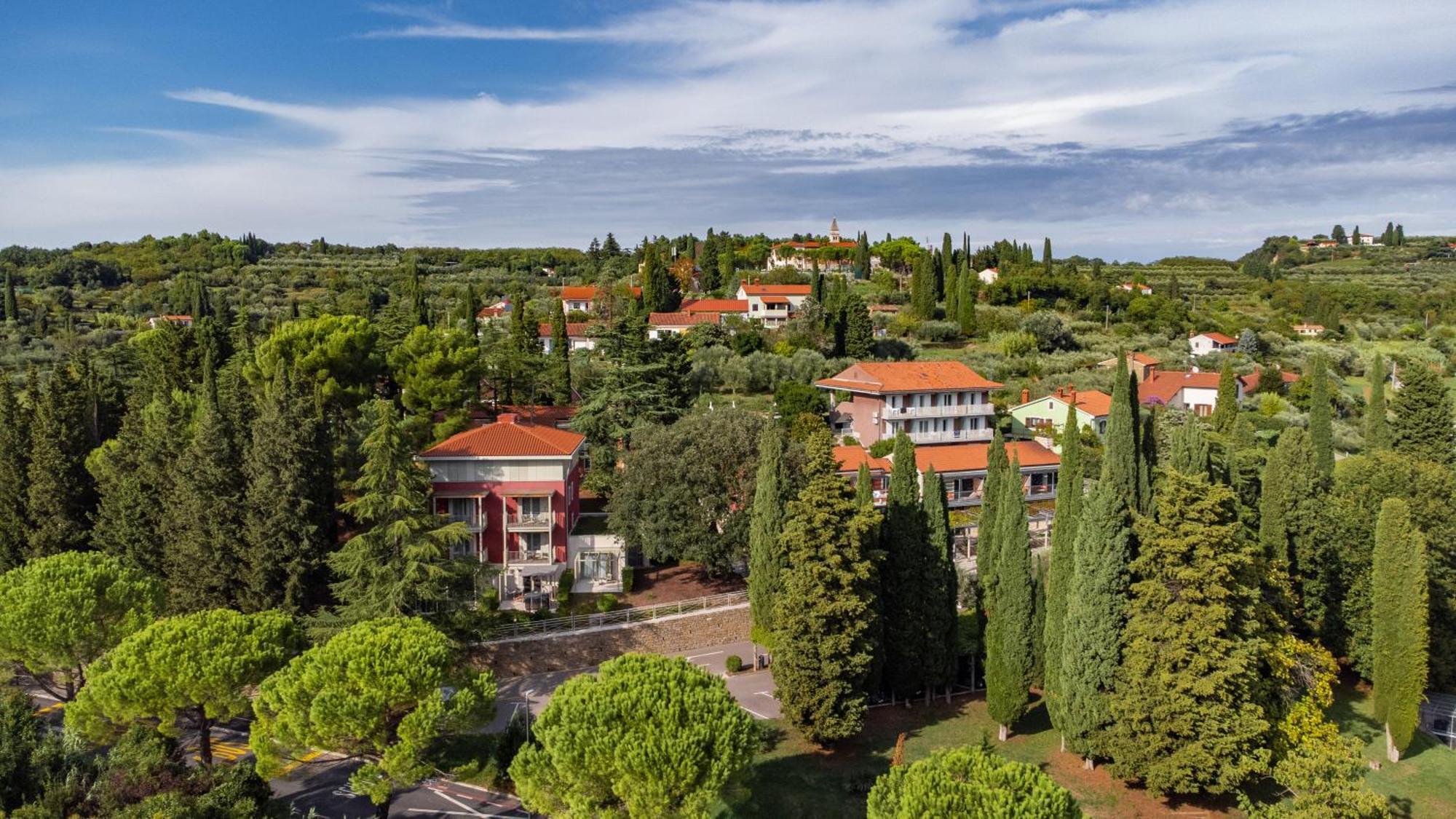 Hotel Laguna Deluxe - Terme Krka Strunjan Bagian luar foto